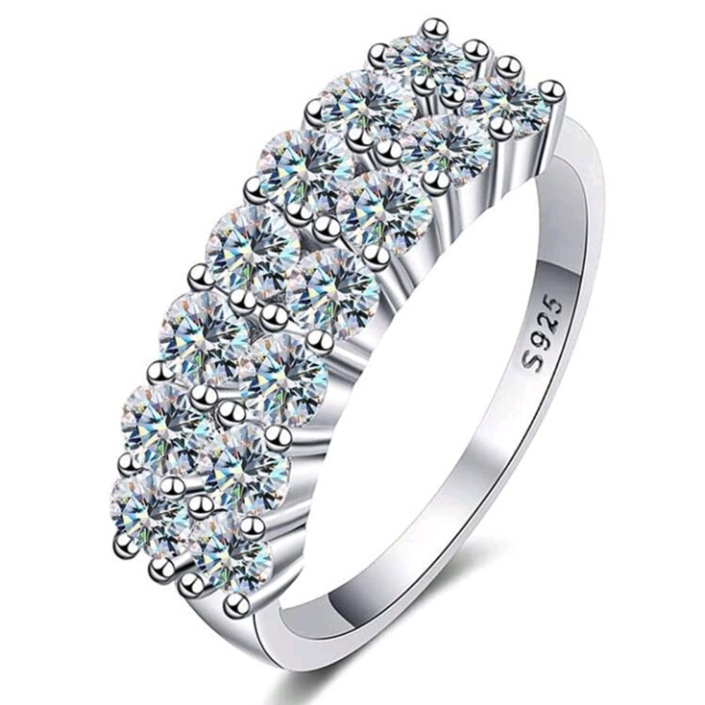 SS 925 Elegant Silver Moissanite  Crystal Ring Size 5